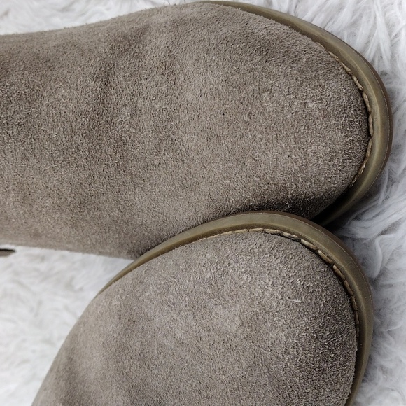 Vionic Faros Tan Suede Leather Fringed Upper Almond Toe Side Zip Ankle Bootie - Picture 14 of 16